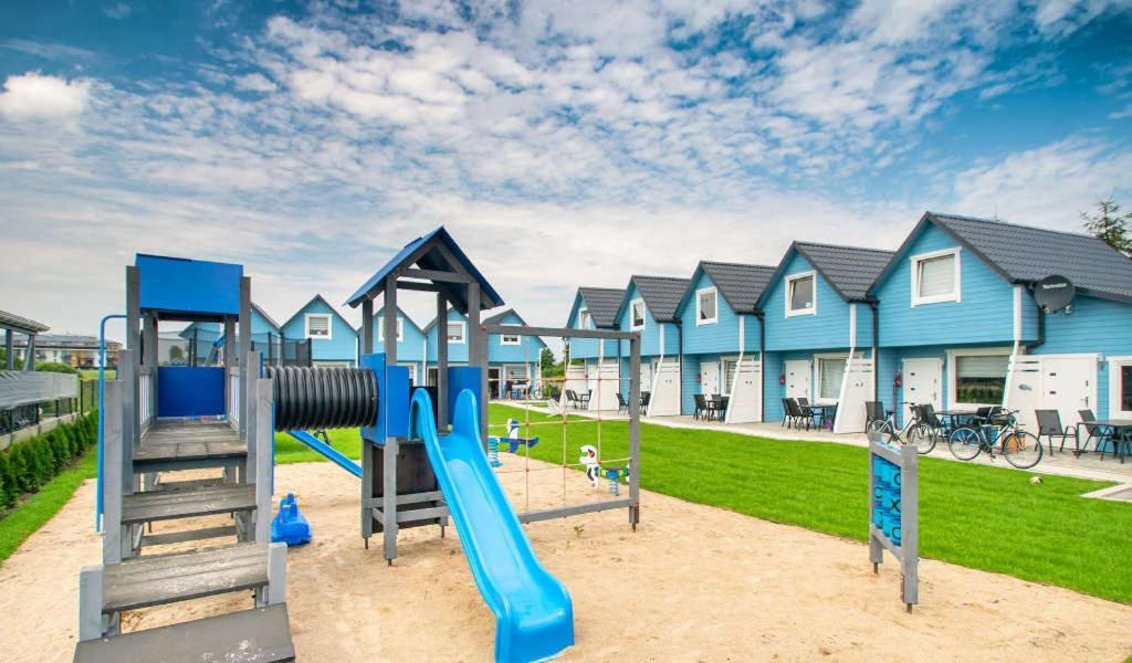 Blekitna Laguna Sarbinowo Ngoại thất bức ảnh