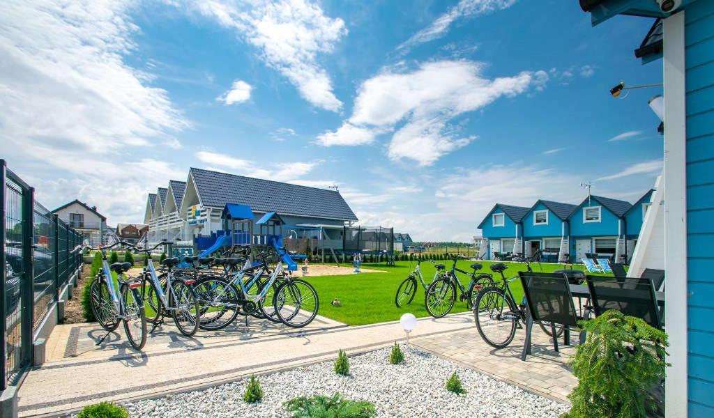 Blekitna Laguna Sarbinowo Ngoại thất bức ảnh